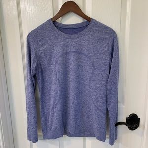Lululemon Swiftly Relaxed Long-Sleeve Shirt Light Blue Size 6
